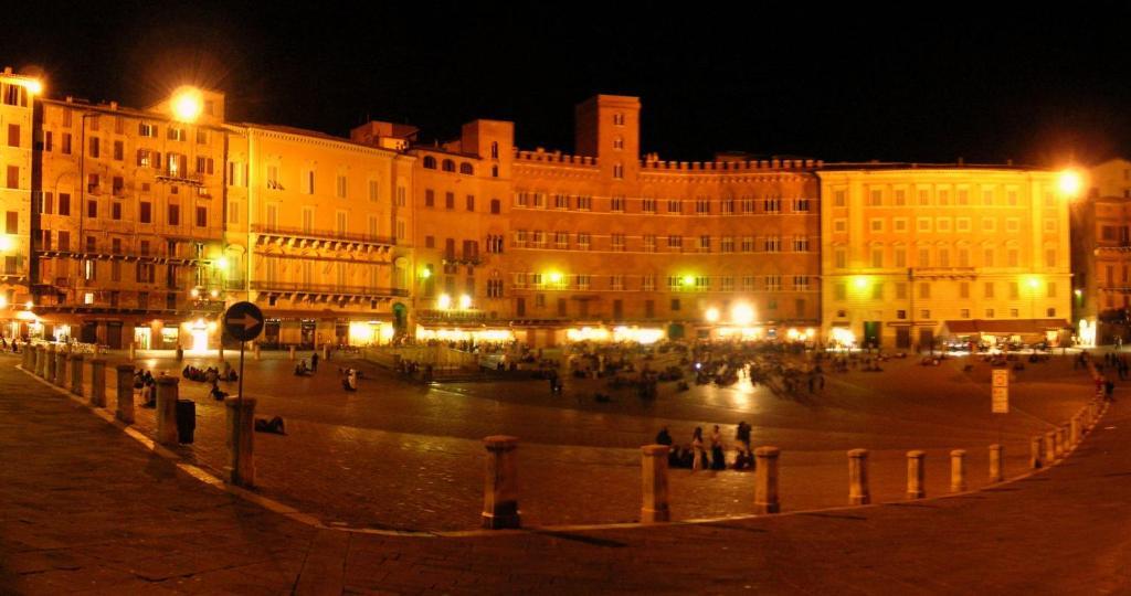 Vacanze Senesi Σιένα Εξωτερικό φωτογραφία